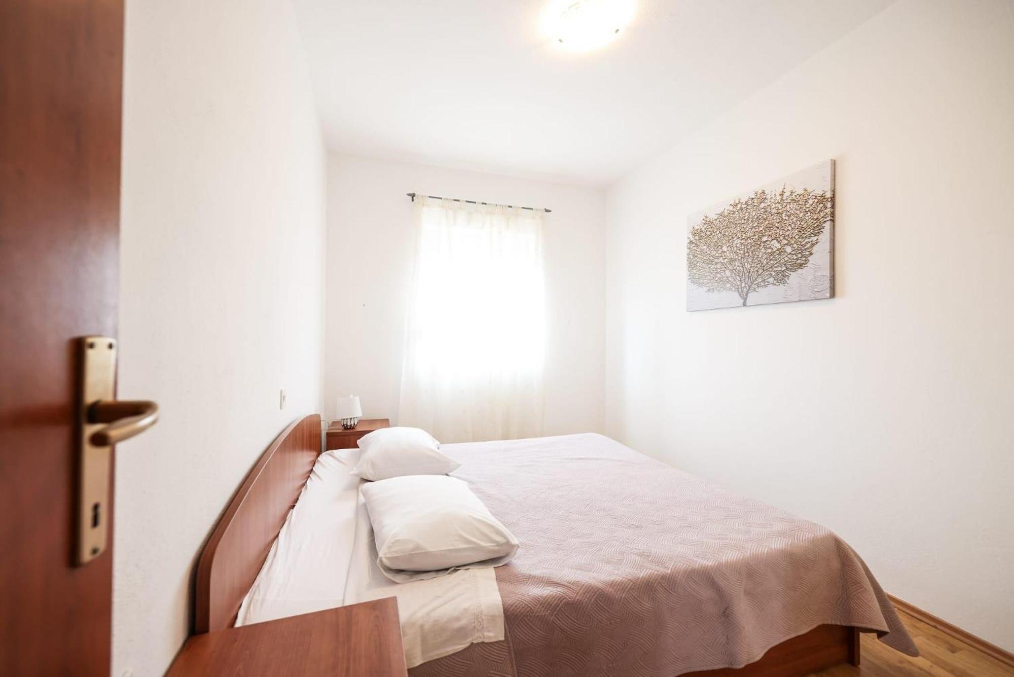 Apartments With A Parking Space Bibinje, Zadar - 18056 المظهر الخارجي الصورة
